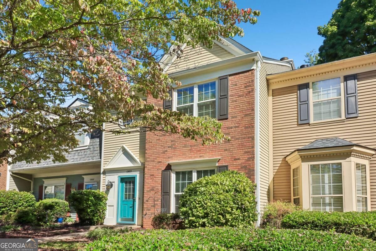Property Photo: 1203 Morningside Park Drive GA 30022
