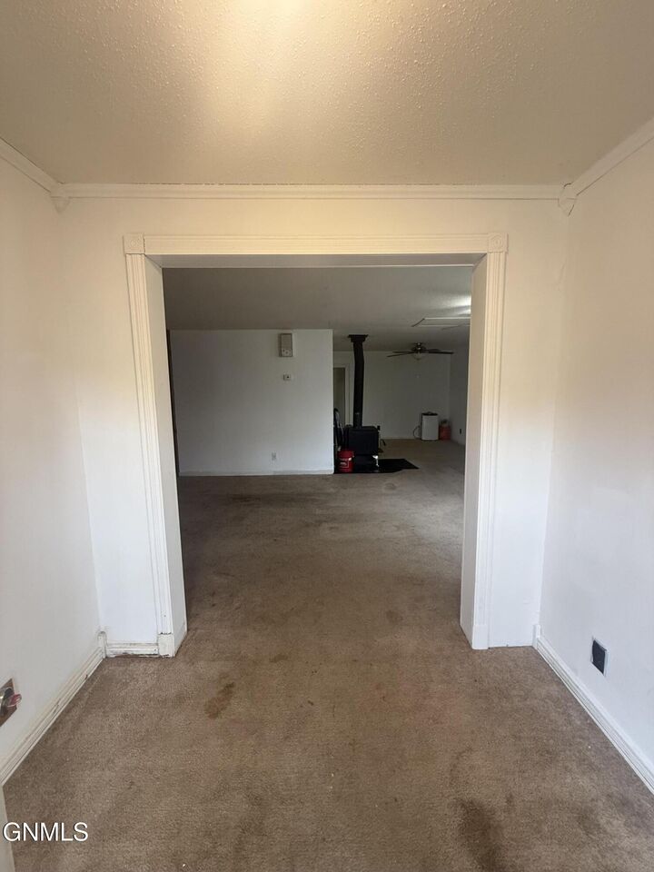 Property Photo:  320 Wright Street S  ND 58734 