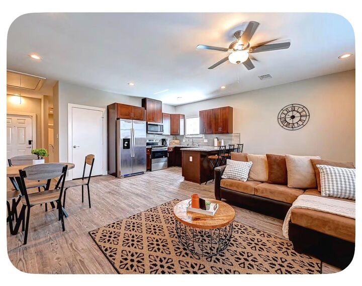 Property Photo:  3241 Dixie Drive  TX 77021 