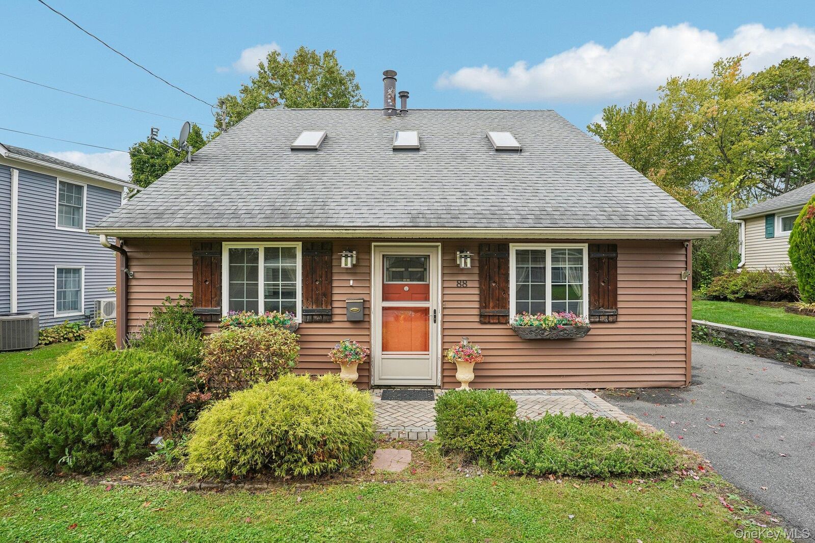Property Photo:  88 Golden Hill Avenue  NY 10924 
