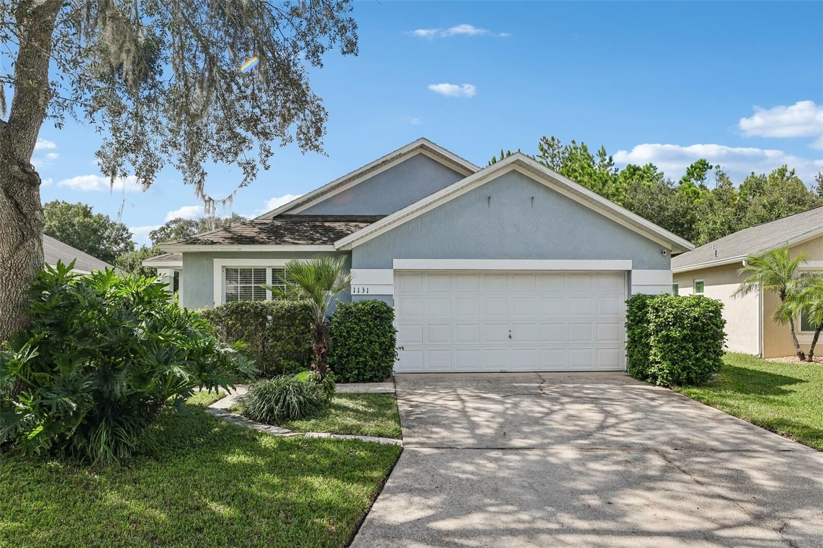 Property Photo:  1131 Clear Creek Circle  FL 34714 