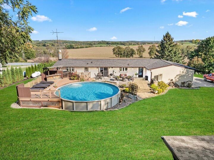 Property Photo: N3029 Ricardo Dr WI 53059