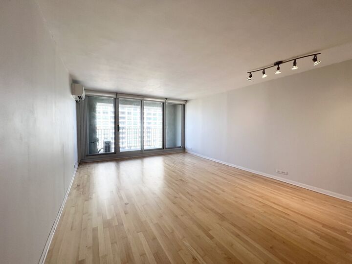 Property Photo:  1960 N Lincoln Park West 2502  IL 60614 