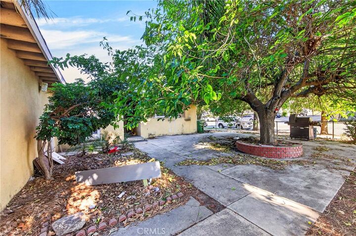 Property Photo:  14901 Oswald Street  CA 91342 