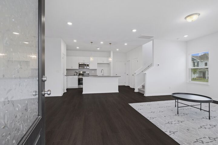 Property Photo: 350 Canonbury Dr TN 37087