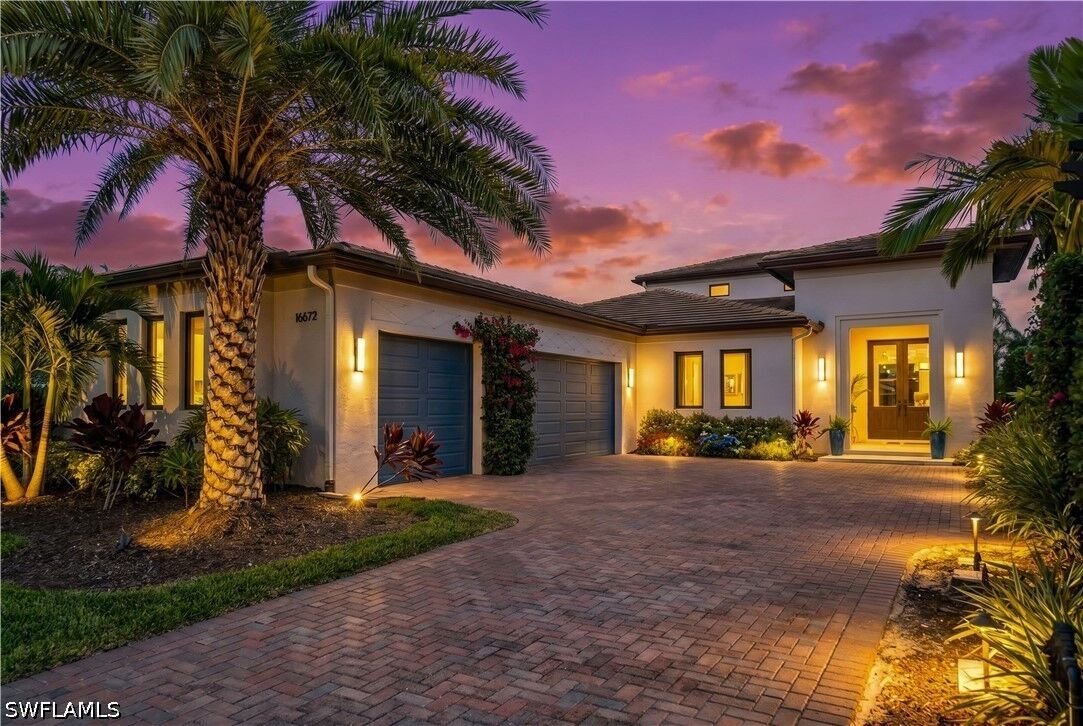 Property Photo: 16672 Lucarno Way FL 34110