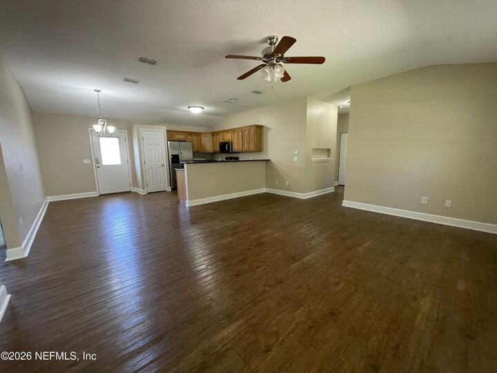 Property Photo: 622 Center Street N FL 32234