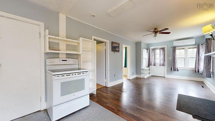 Property Photo:  414 Chester Avenue  NS B4N 3V7 