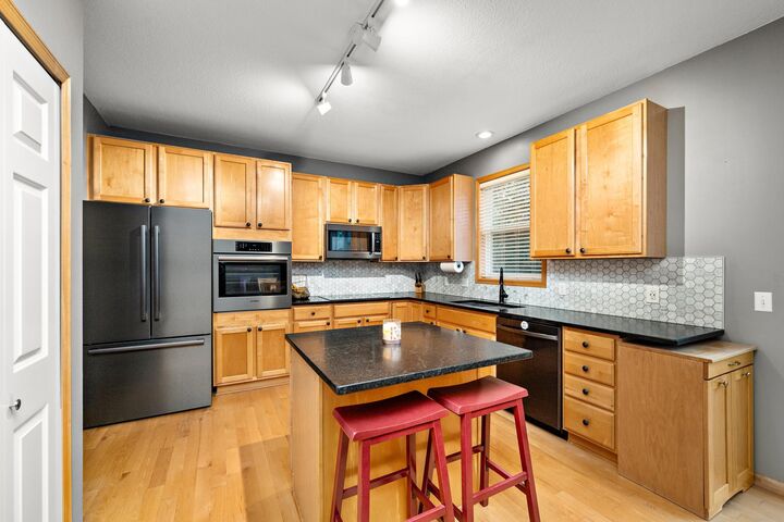 Property Photo: 6622 Ashton Circle MN 55379