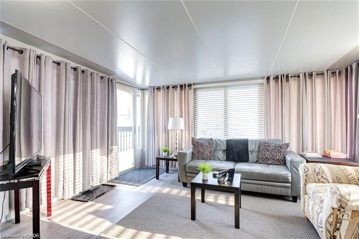 Property Photo:  218 Woodhaven Road 3  ON N2C 1V5 