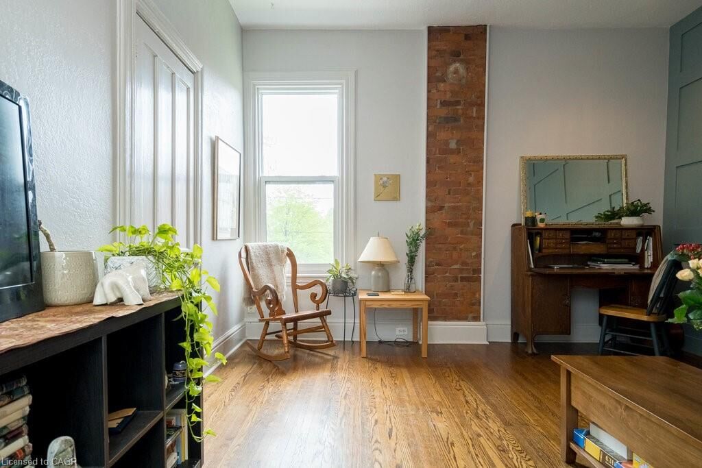 Photo de la propriété:  146 Forest Avenue 2  ON L8N 1X5 