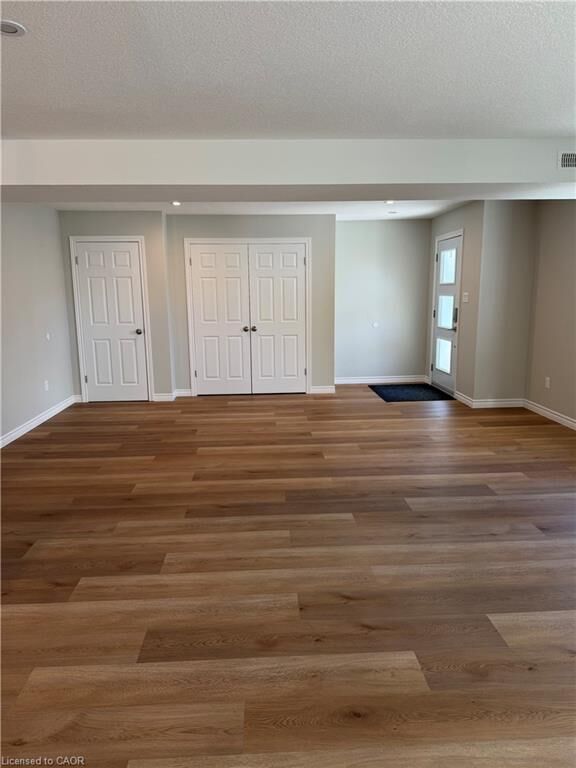 Property Photo:  1010 Doering Street 2  ON N0B 2T0 