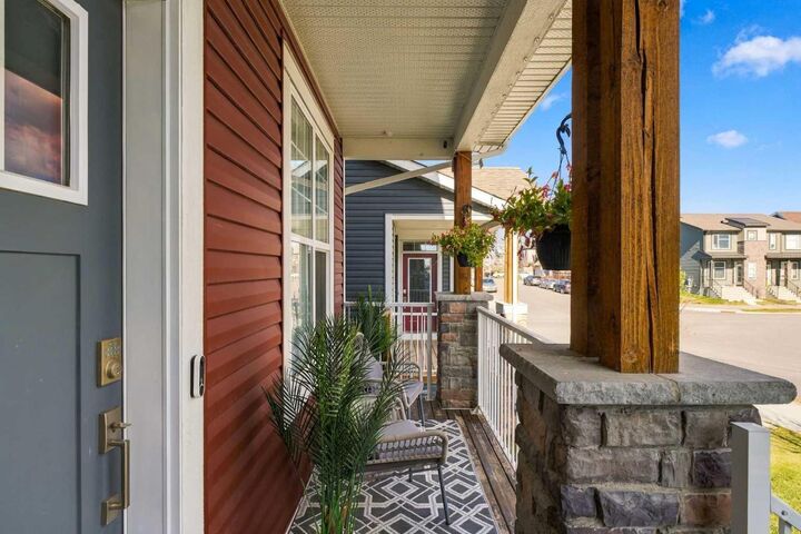 Property Photo:  71 Howse Rise NE  AB T3P 1L3 