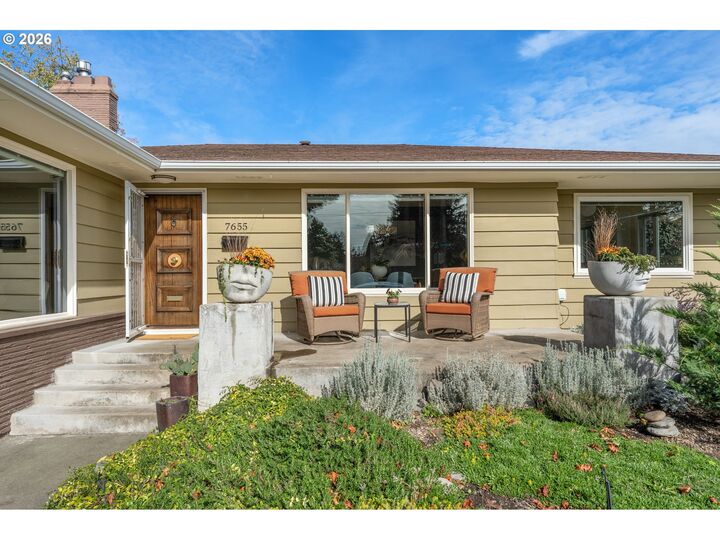 Property Photo: 7655 NE Alameda St OR 97213