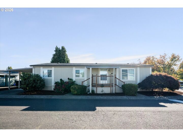 Property Photo:  1699 N Terry St 79  OR 97402 