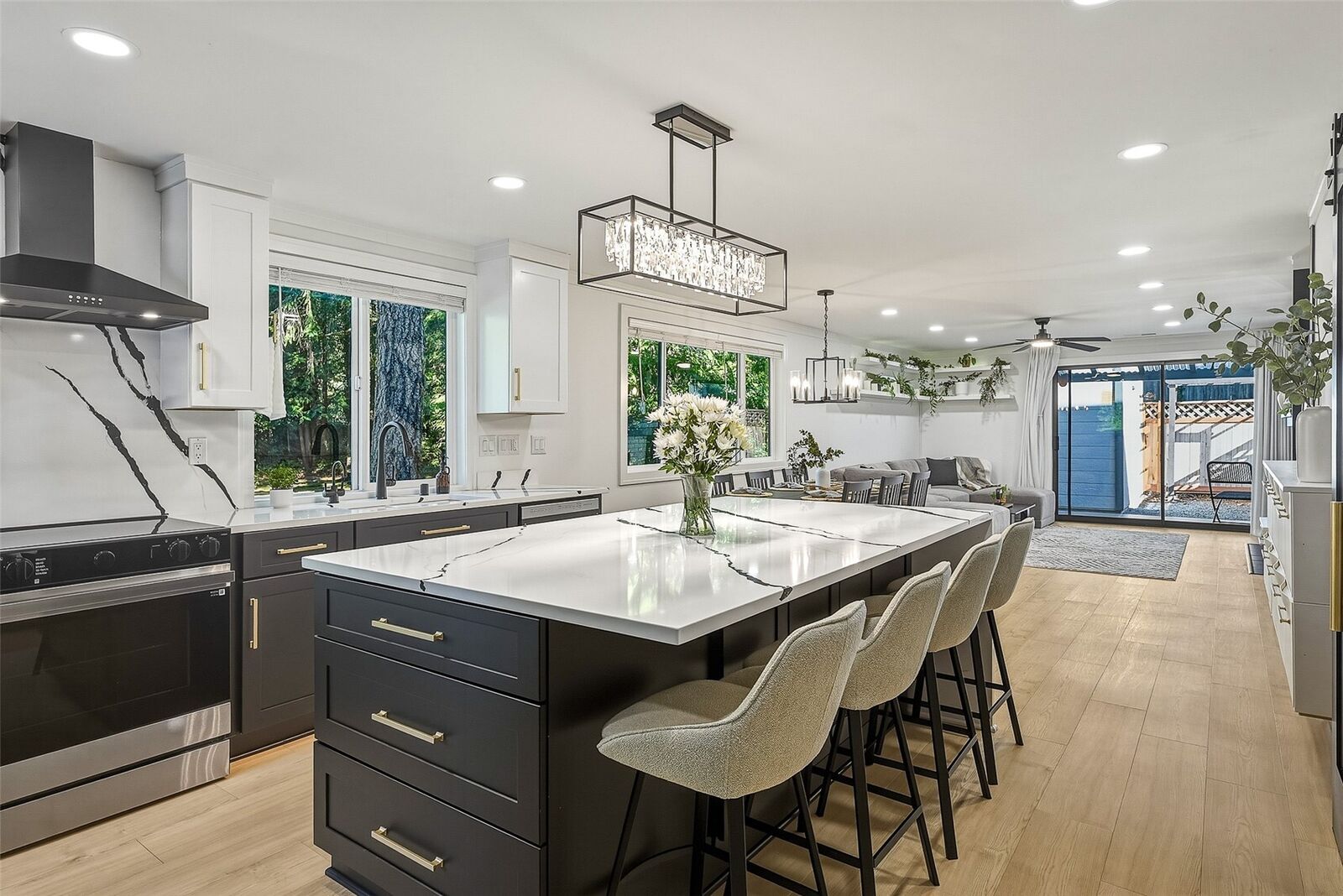 Property Photo:  16530  23rd Avenue SE A1  WA 98012 