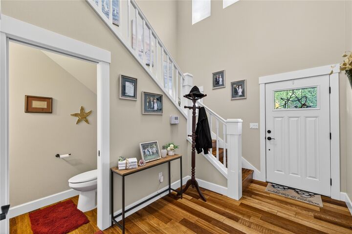 Property Photo:  1618  28th Street  WA 98221 