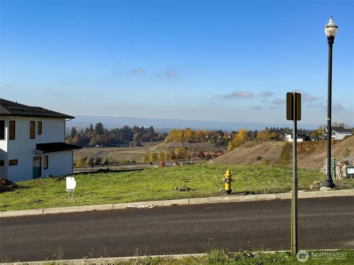 Property Photo:  4402 SE Ascension Drive SE  WA 98607 