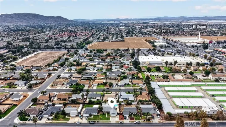 Property Photo: 25159 Bay CA 92553