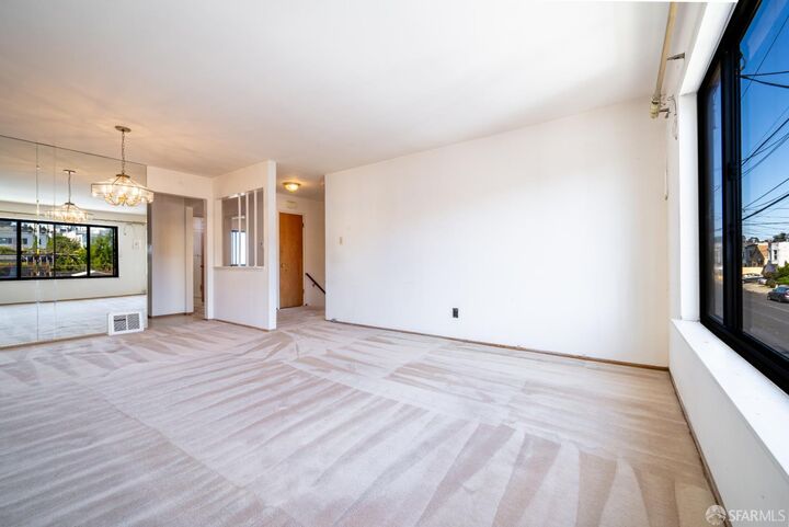 Property Photo: 486 Niantic Avenue CA 94014