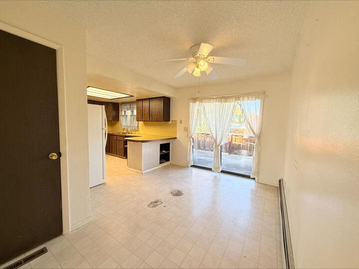 Property Photo:  635 Dunnuck Street  WY 82801 