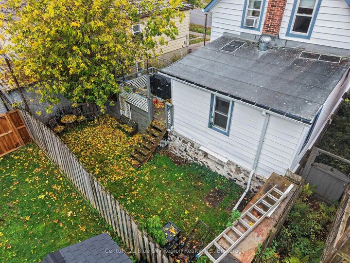Property Photo: 868 Wyld Street ON P1B 2A4