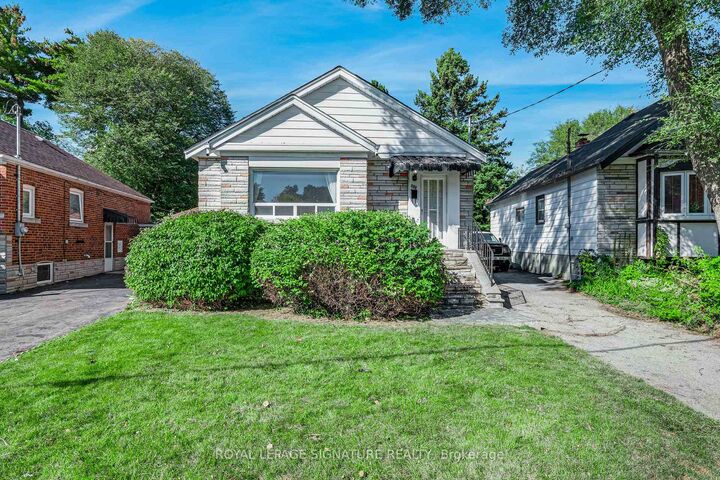 Property Photo: 106 Meighen Avenue ON M4B 2H7