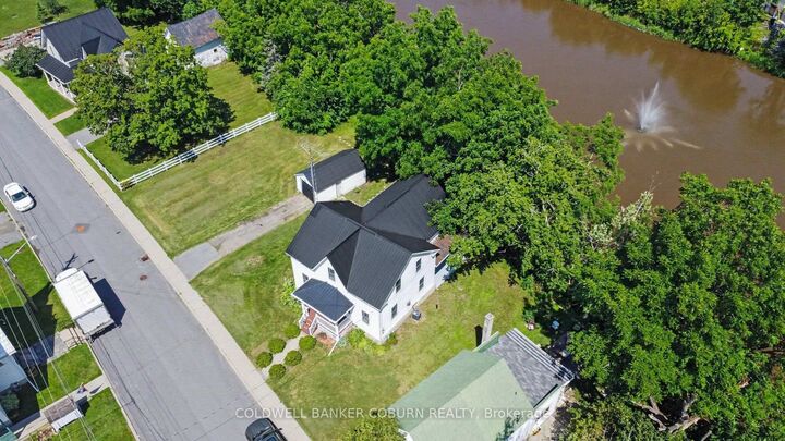 Property Photo:  25 Mill Street  ON K0C 1H0 