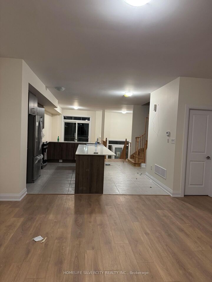 Property Photo:  125 Seguin Street  ON L4E 1H8 