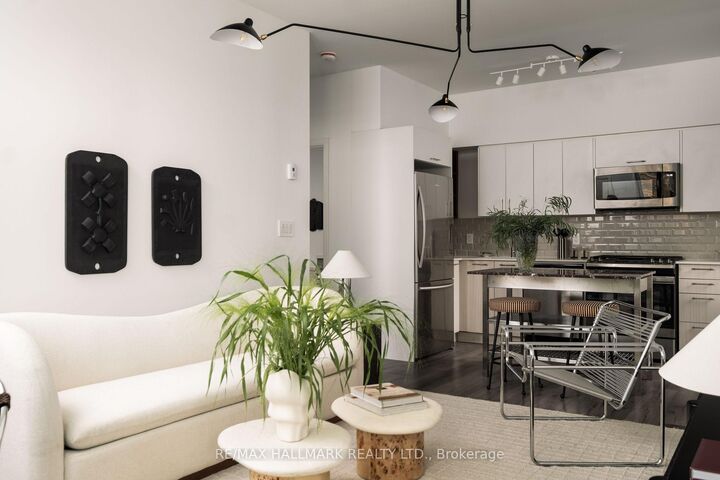 Property Photo:  385 Osler Street N 406  ON M6N 0B2 