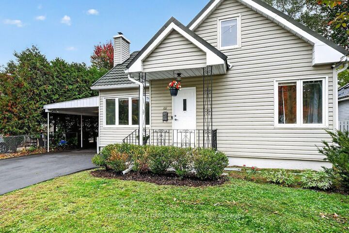 Property Photo:  121 St Laurent Boulevard  ON K1K 2Y2 