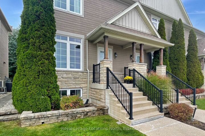 Property Photo:  24 Albery Court 4  ON N4L 0A3 