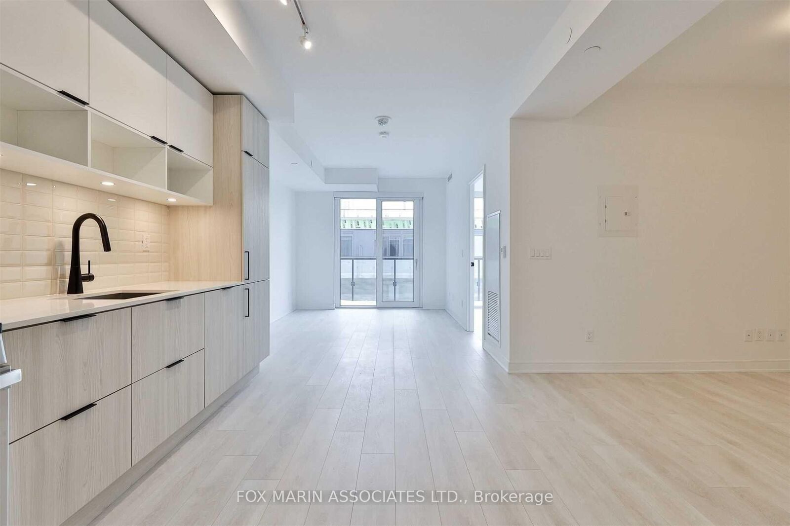 Property Photo:  180 Mill Street S517  ON M5A 0V7 