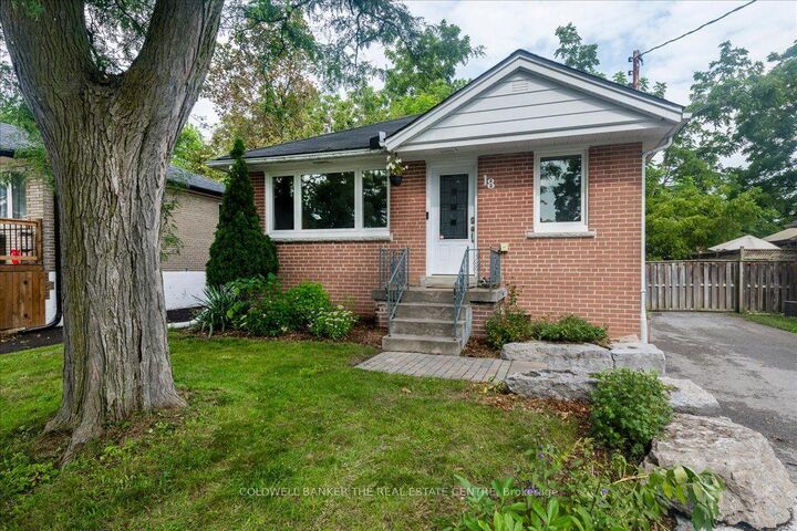 Property Photo:  18 Agnes Street  ON L4M 2S2 
