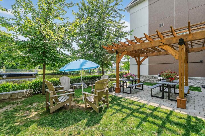 Property Photo:  25 King Street 103  ON K9V 1C7 