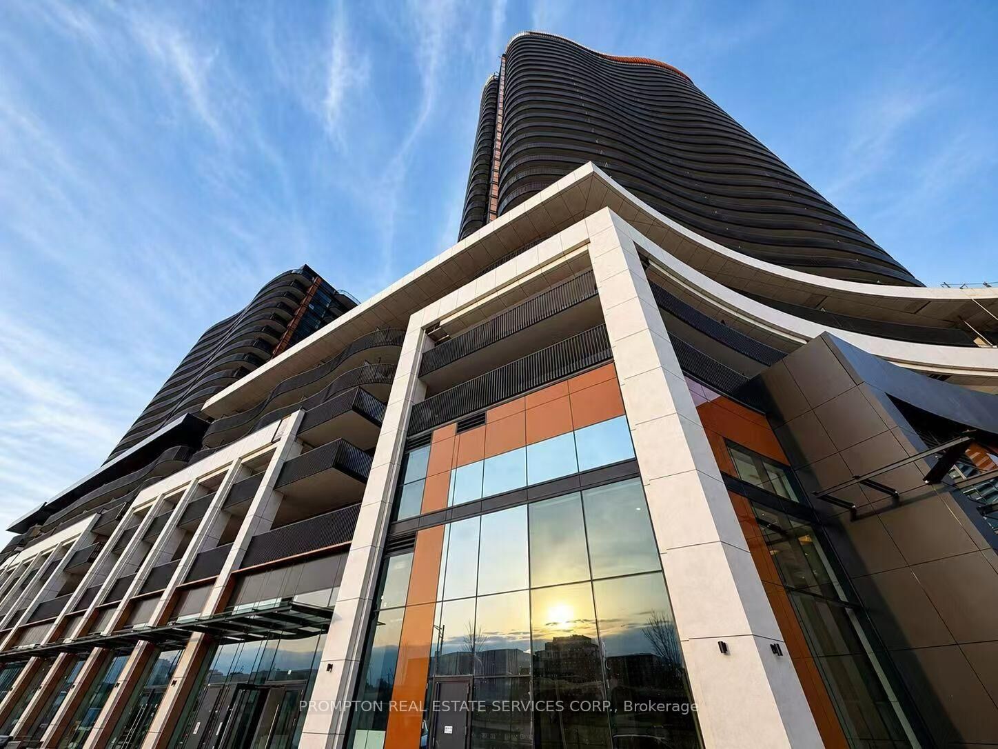 Property Photo:  18 Esther Shiner Boulevard 2505  ON M2K 0J7 
