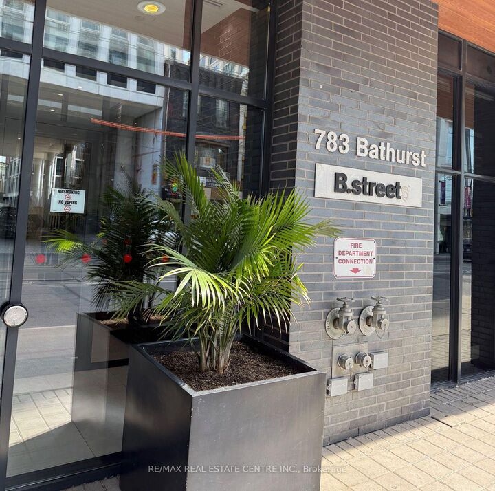 Property Photo:  783 Bathurst Street 308  ON M5S 0A8 