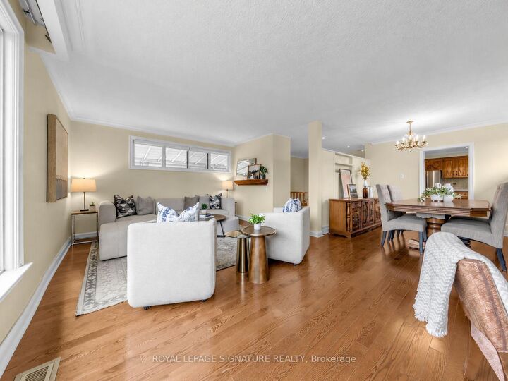 Property Photo:  31 Diana Drive  ON M3M 2W2 