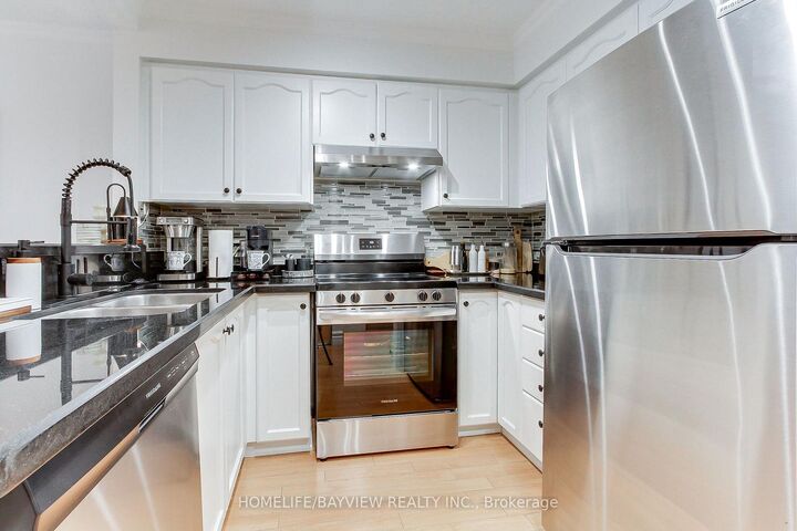 Property Photo: 245 Pine Grove Road 110 ON L4L 2H7