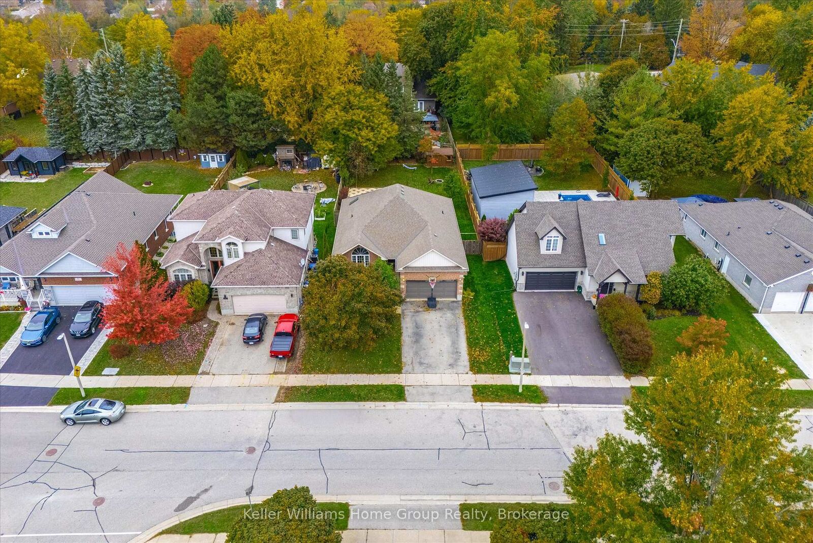 Property Photo:  86 York Street E  ON N0B 2K0 