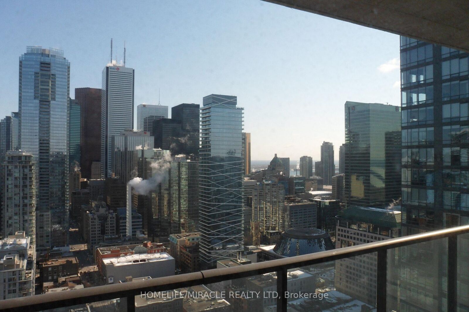 Property Photo:  290 Adelaide Street W 3408  ON M5V 1P6 