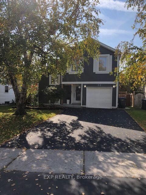 Property Photo:  30 Somerset Drive  ON L6Z 1C7 
