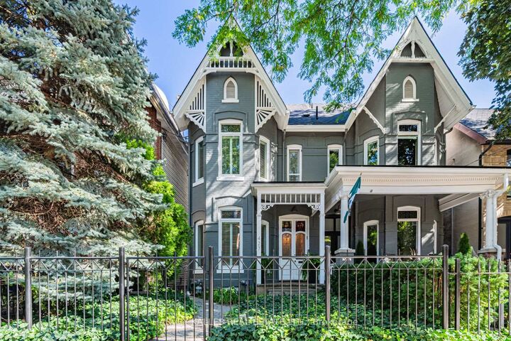 Property Photo:  427 Ontario Street  ON M5A 2V9 