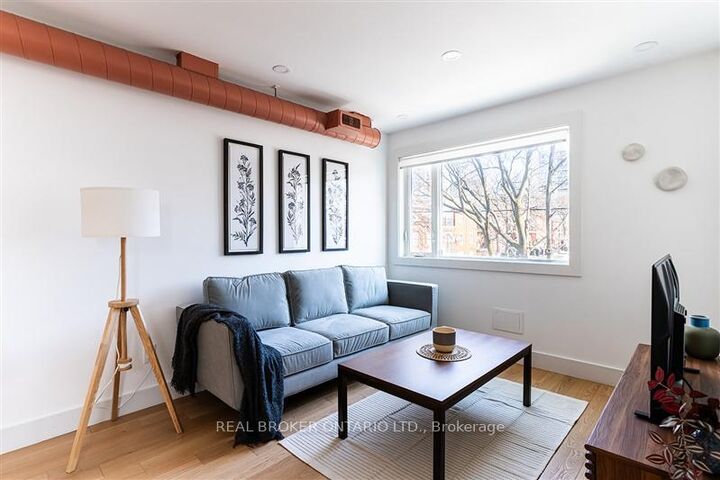 Property Photo: 278 Campbell Avenue Upper ON M6P 3V6