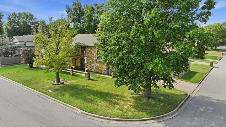 Property Photo:  6122 S 75th East Avenue  OK 74133 