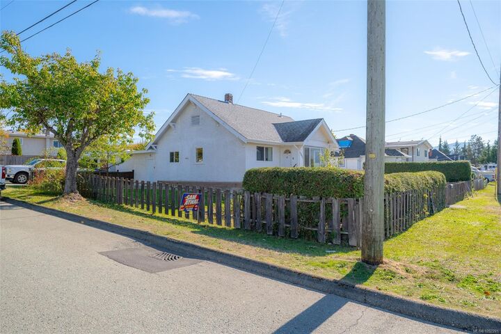 Property Photo:  4891 David St  BC V9Y 6P3 