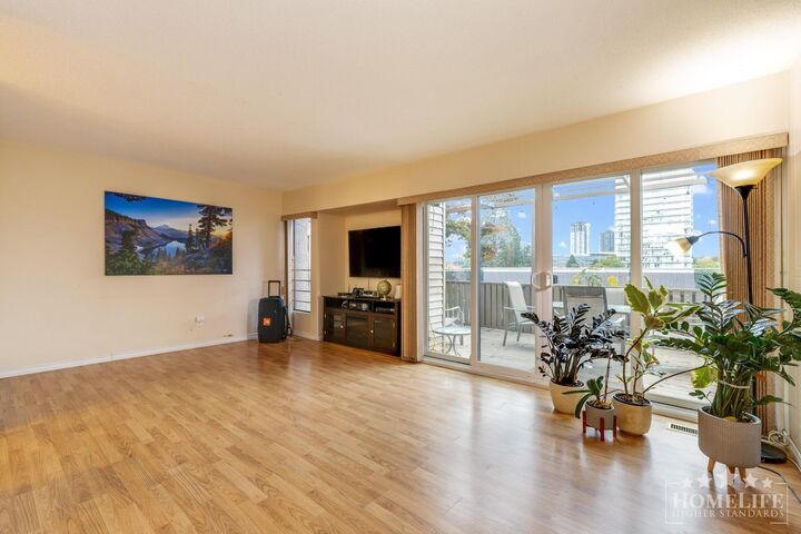 Property Photo:  13755 102 Avenue 5  BC V3T 1N9 