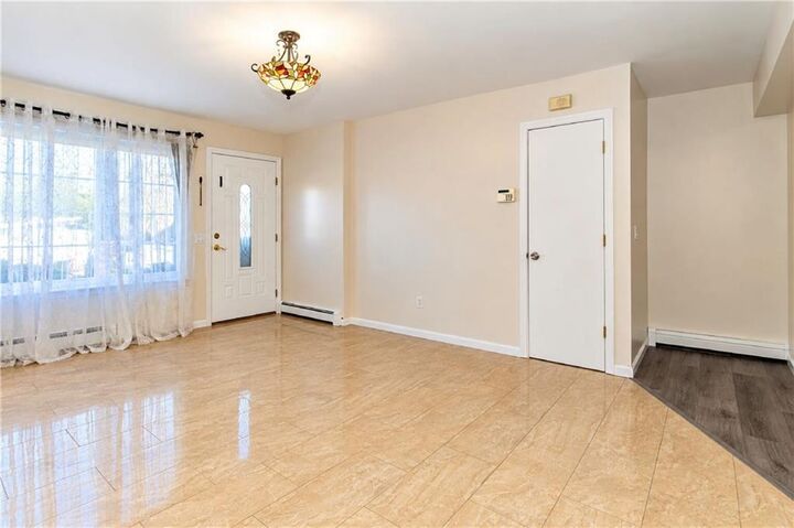 Property Photo: 204 Richmond Hill Road 13 NY 10314
