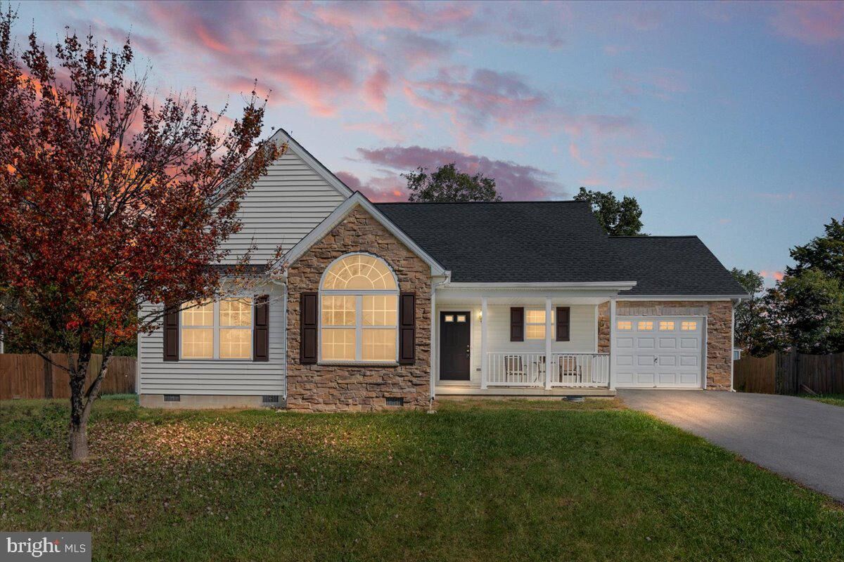 Property Photo:  324 Marlowe Drive  WV 25428 