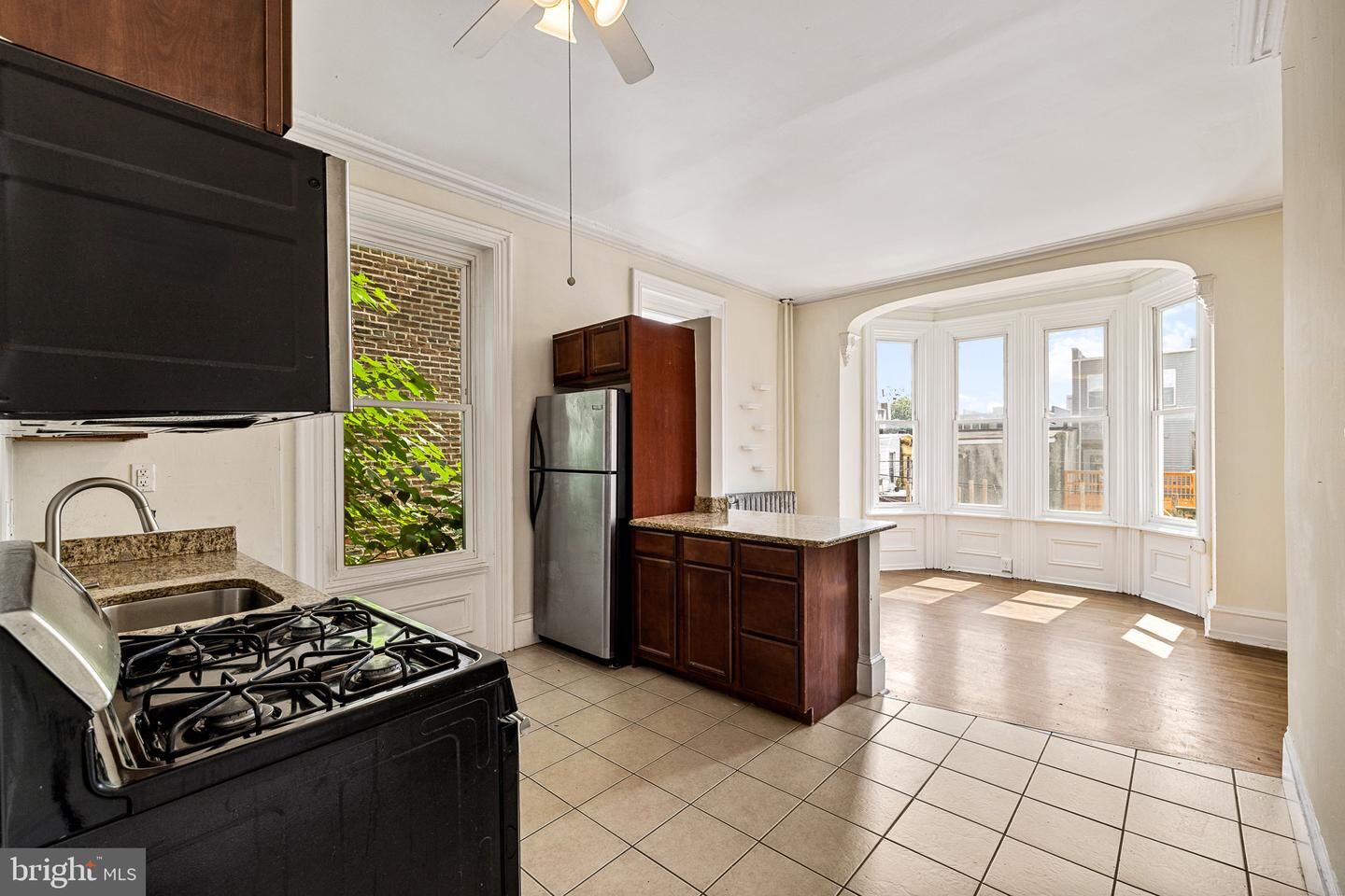Property Photo: 2808 W Girard Avenue B PA 19130